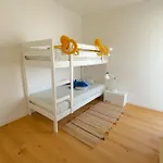 3br Family W- Private Balcony, Pool & Free Parking Apartment